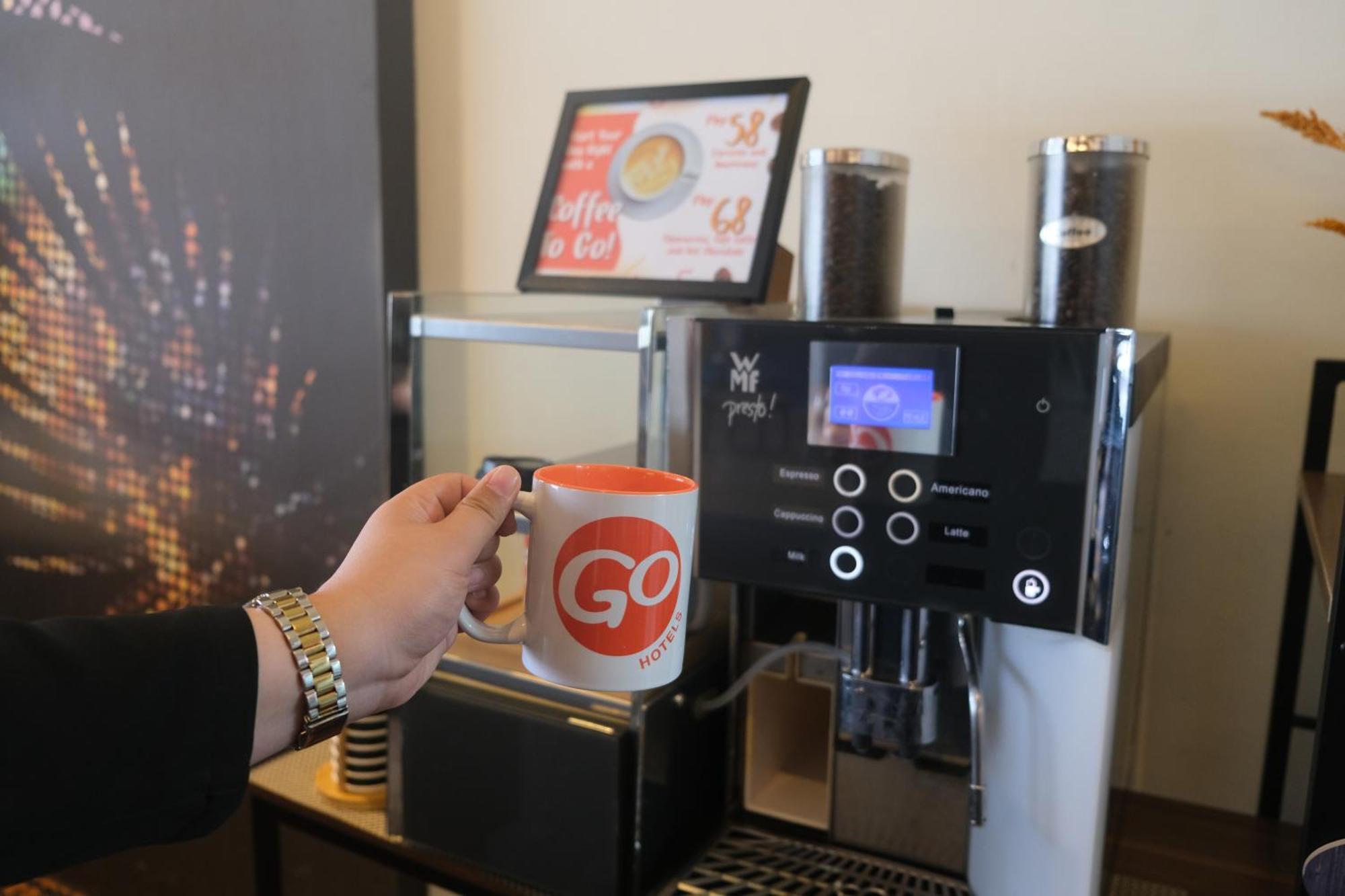 Go Hotels Plus Mandaluyong Kültér fotó