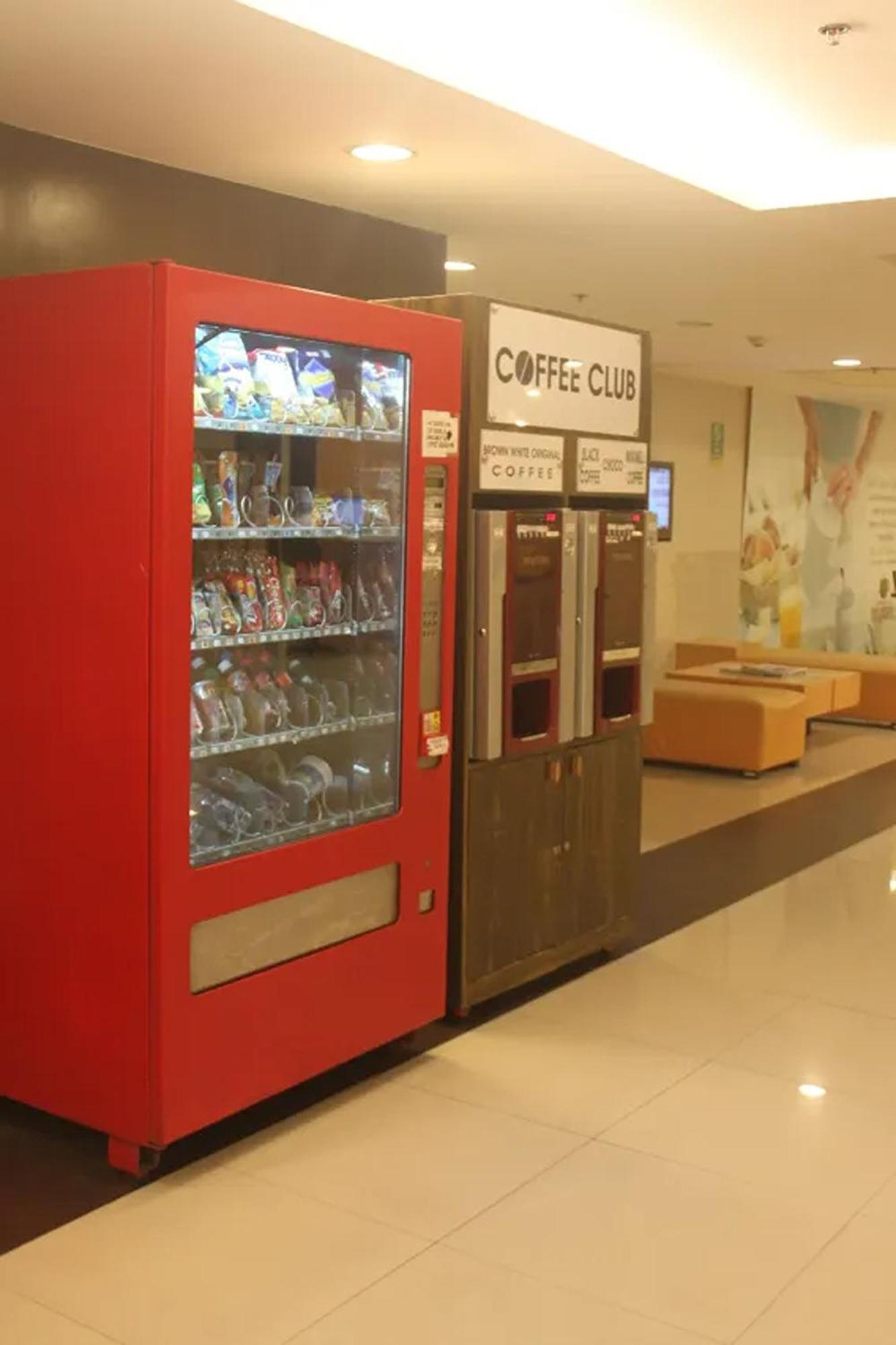 Go Hotels Plus Mandaluyong Kültér fotó