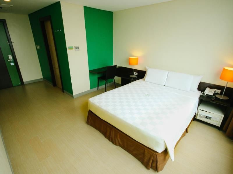 Go Hotels Plus Mandaluyong Kültér fotó